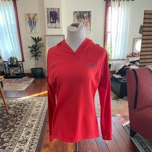 The north face WMs athletic top - M